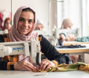 DSC08676-cropped (Custom)